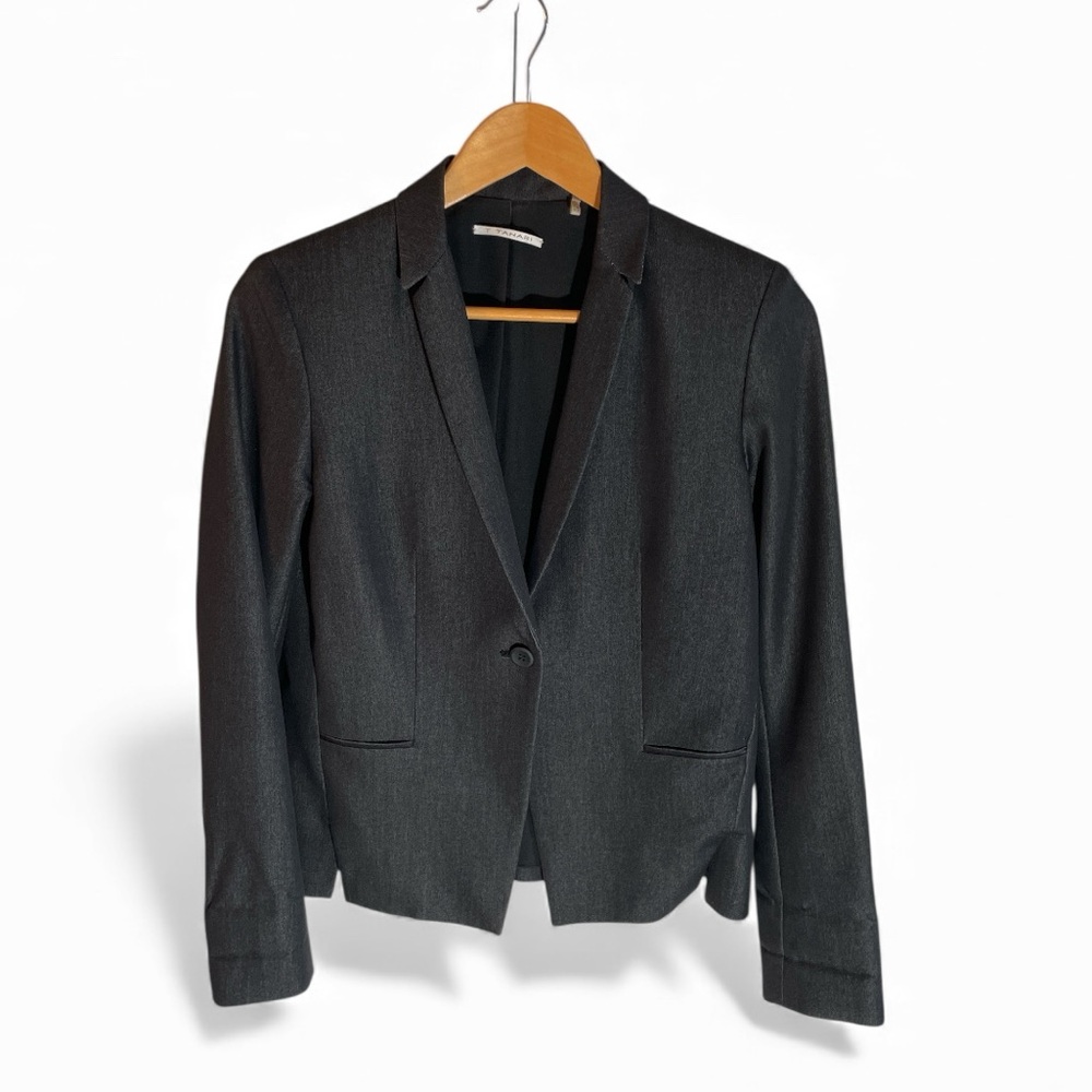F6- T Tahari Charcoal Women's Blazer Women’s Size 4